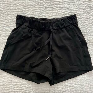 Lululemon On the Fly Shorts